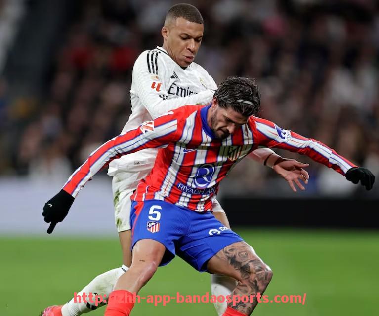 半岛体育app-法甲外援加入球队影响观察：战术调整与更衣室氛围变化